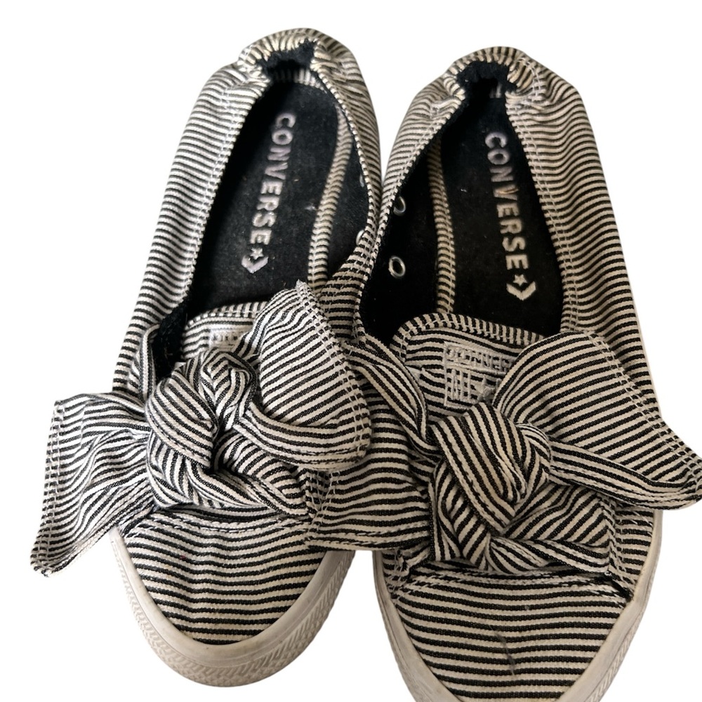 Converse Women's Striped Bow Sneakers